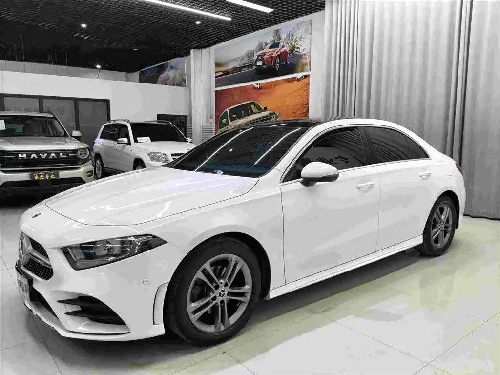 Mercedes-Benz Mercedes-Benz A-Class 2020 Second Facelift A 180 L Sport Sedan
