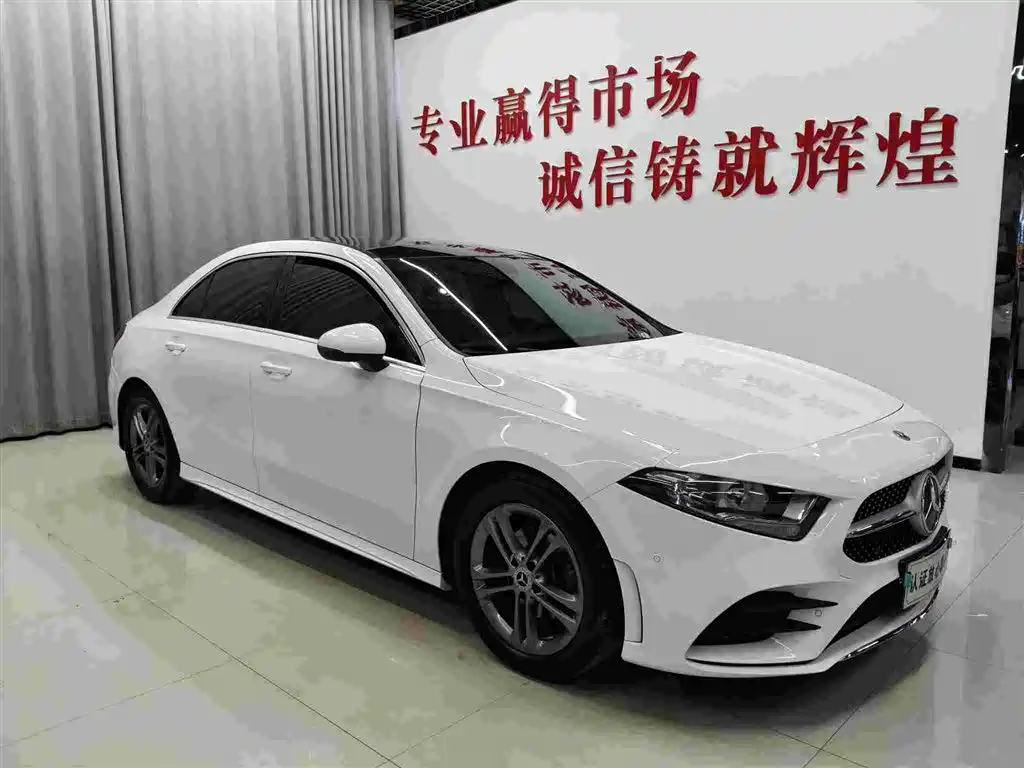 Mercedes-Benz Mercedes-Benz A-Class 2020 Second Facelift A 180 L Sport Sedan