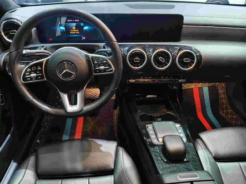Mercedes-Benz Mercedes-Benz A-Class 2020 Second Facelift A 180 L Sport Sedan