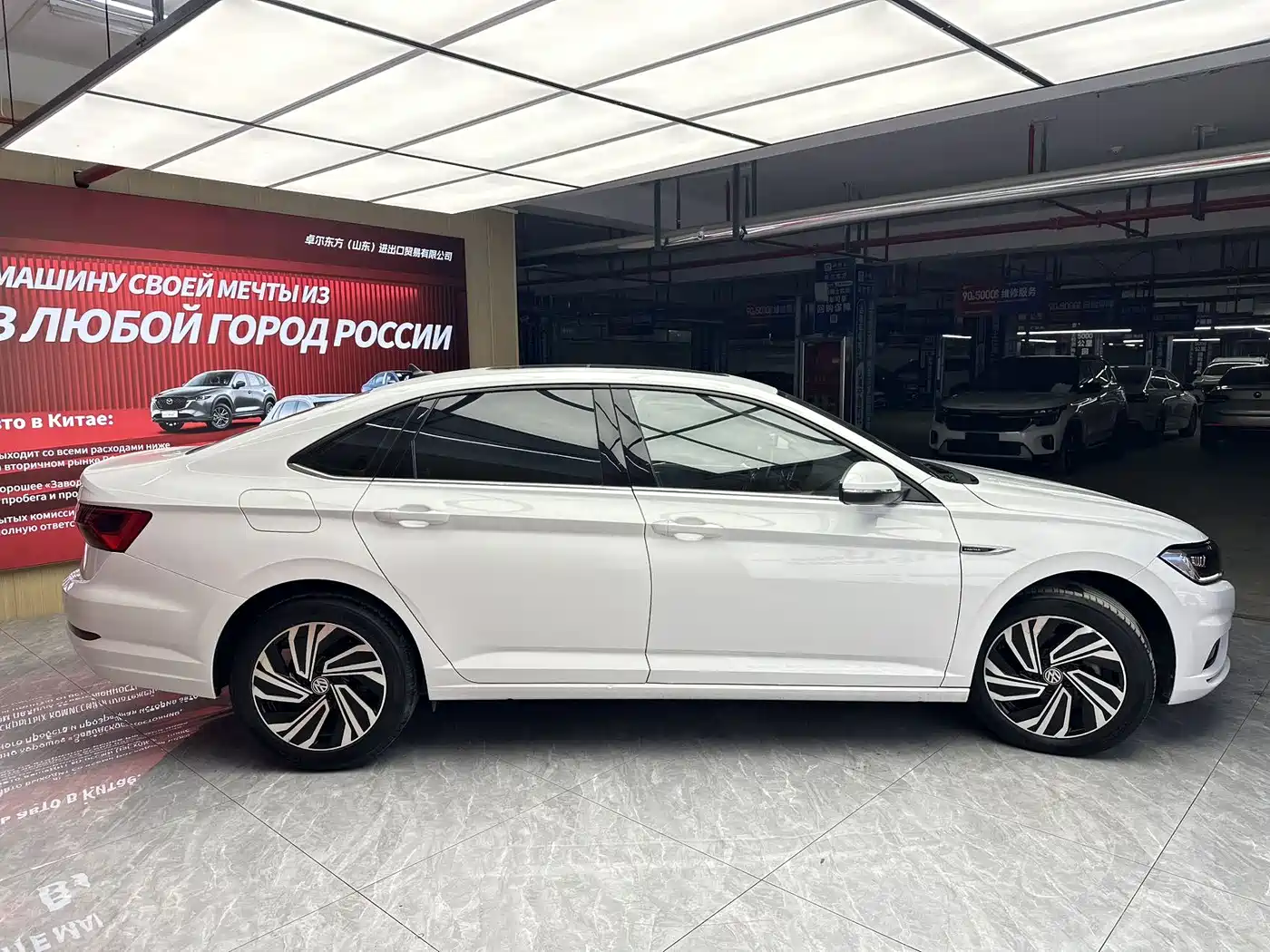 Volkswagen Sagitar 2021 280TSI DSG Luxury Smart Connect