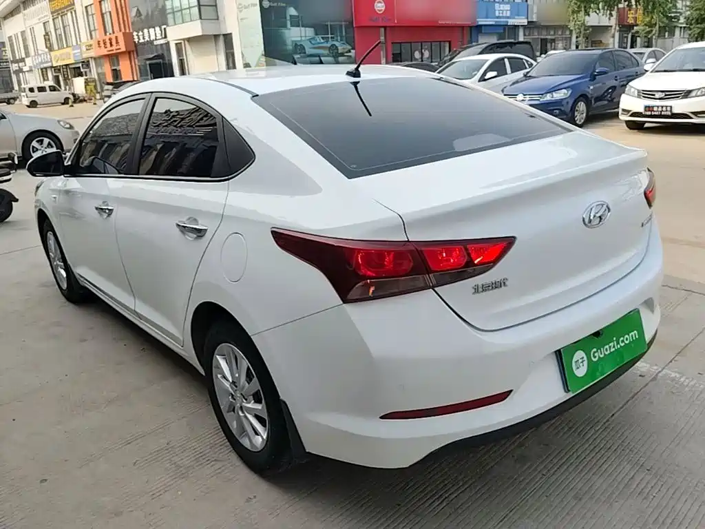 Hyundai Hyundai Verna 2016 1.4L Manual Cool Edition GLS