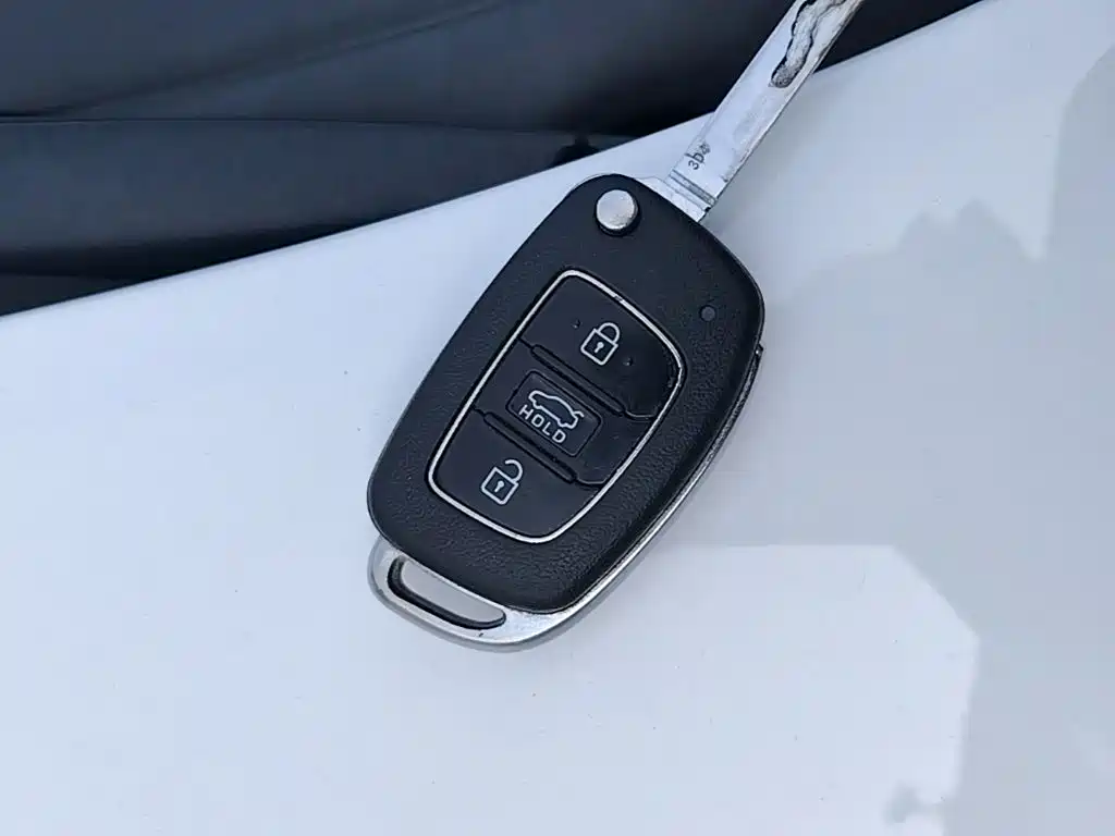 Hyundai Hyundai Verna 2016 1.4L Manual Cool Edition GLS