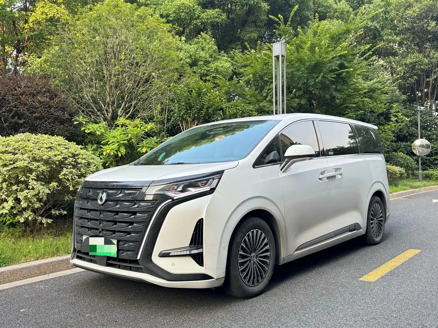 Denza Denza D9 2022 DM-i 970 AWD Flagship