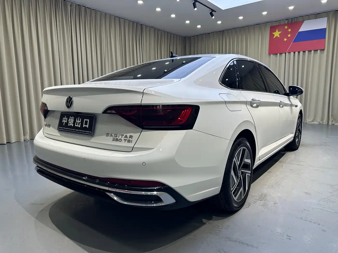 Volkswagen Sagitar 2023 280TSI DSG Surpass Plus Edition
