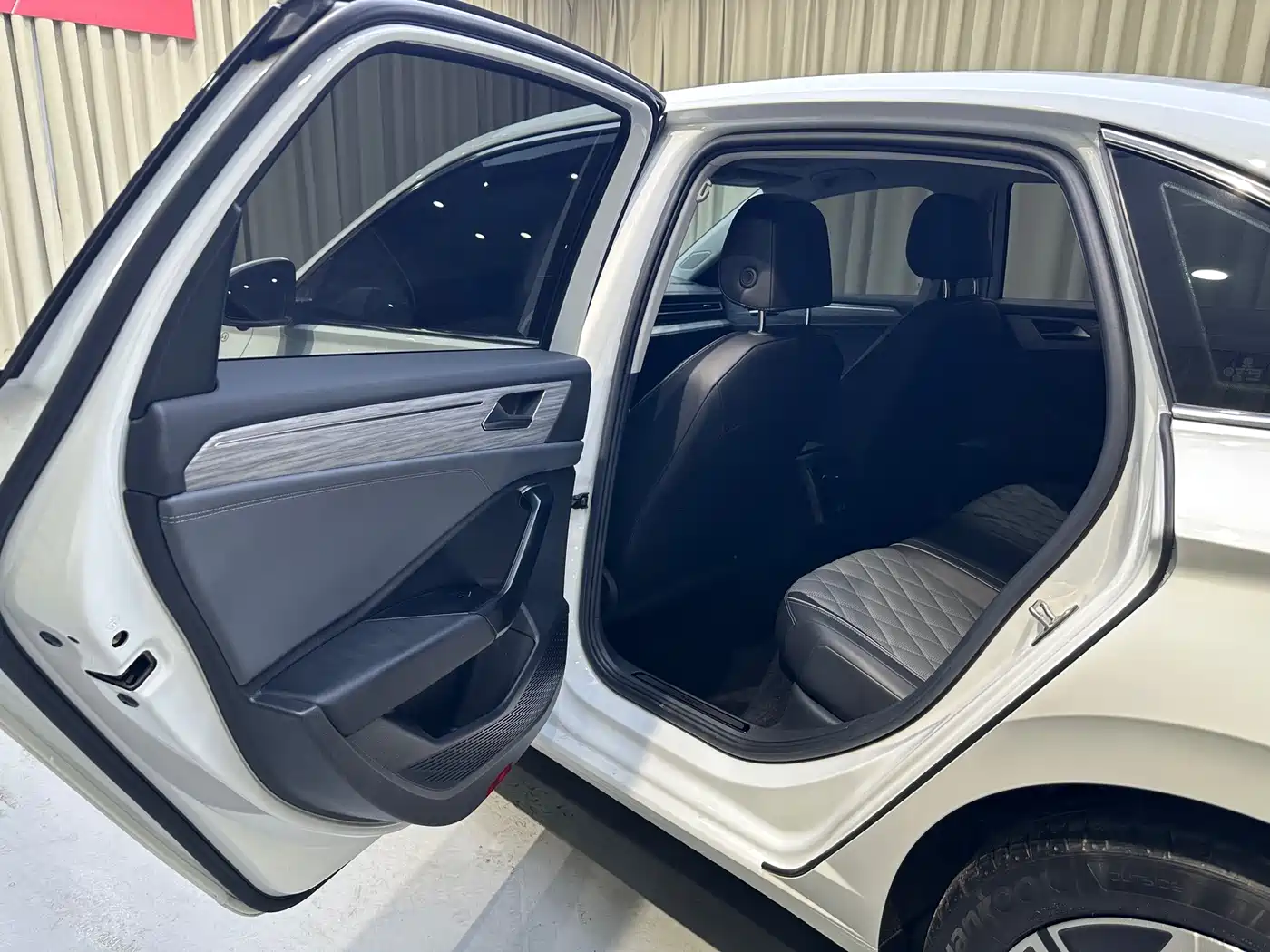 Volkswagen Sagitar 2023 280TSI DSG Surpass Plus Edition