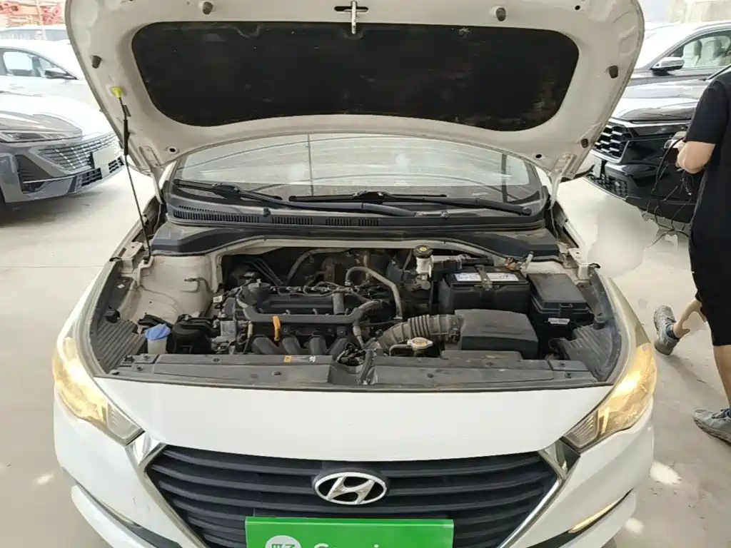 Hyundai Hyundai Verna 2016 1.4L Automatic Cool Edition GLS