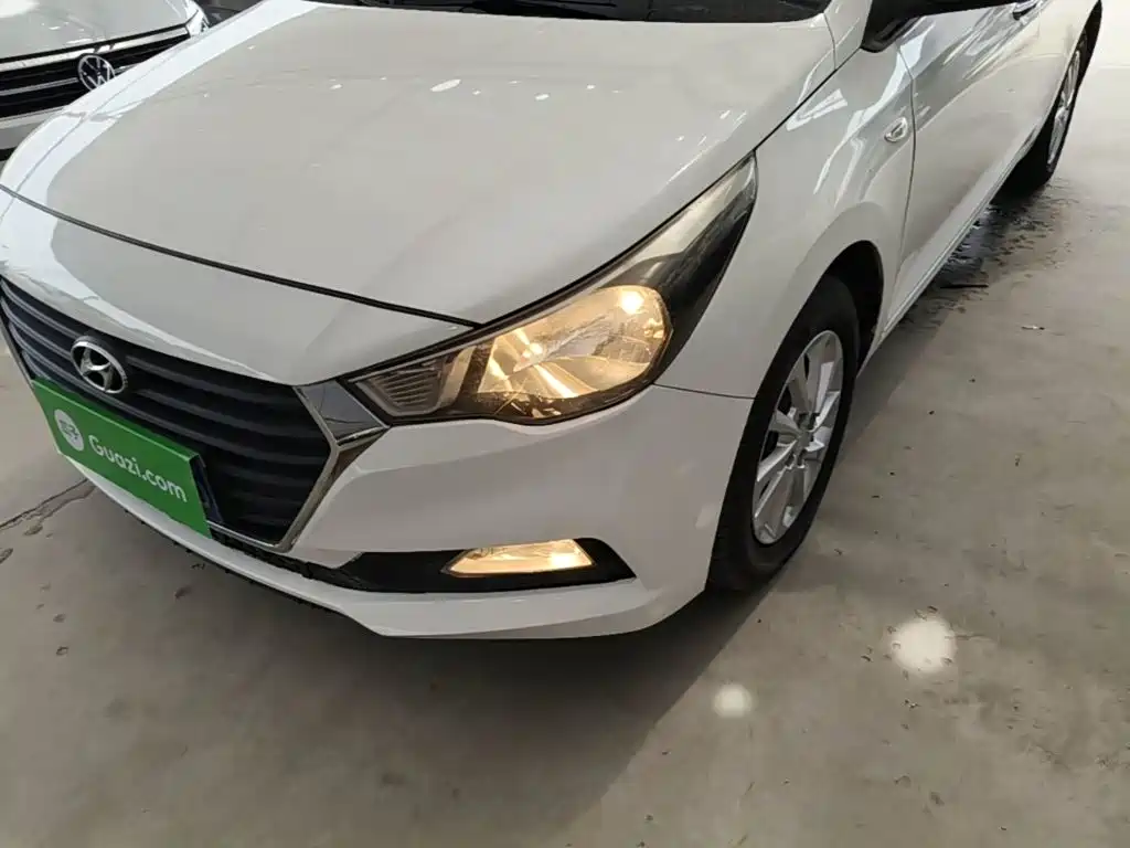Hyundai Hyundai Verna 2016 1.4L Automatic Cool Edition GLS