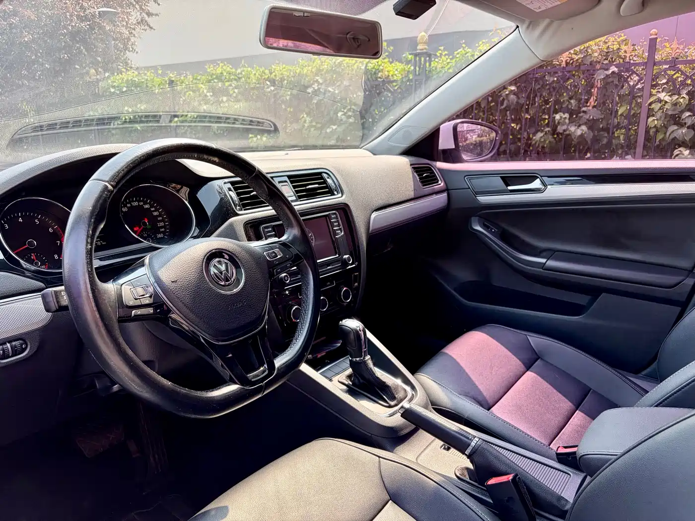 Volkswagen Sagitar 2017 230TSI Automatic Comfort
