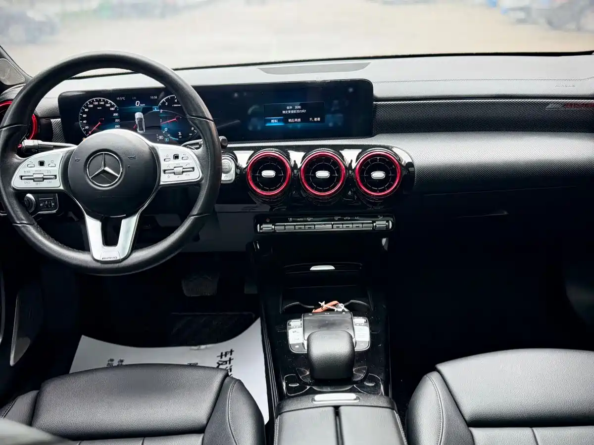 Mercedes-Benz Mercedes-Benz A-Class 2021 A 180 L Sports Sedan