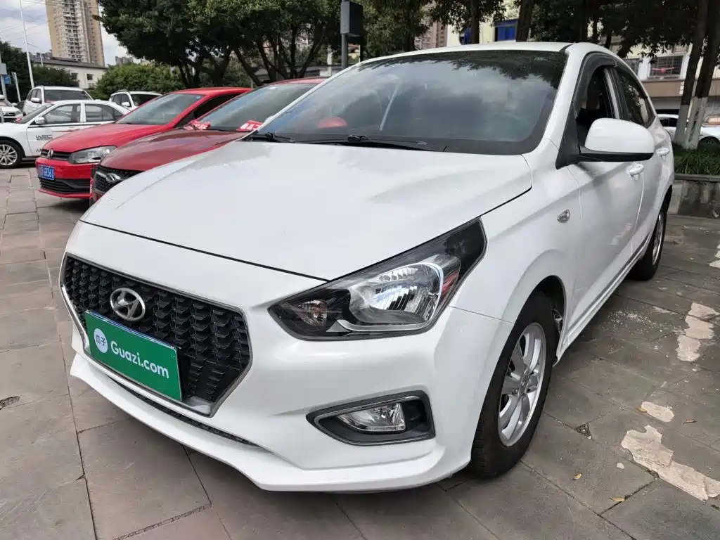 Hyundai Verna 2017 1.4L Manual Color Edition (China V)