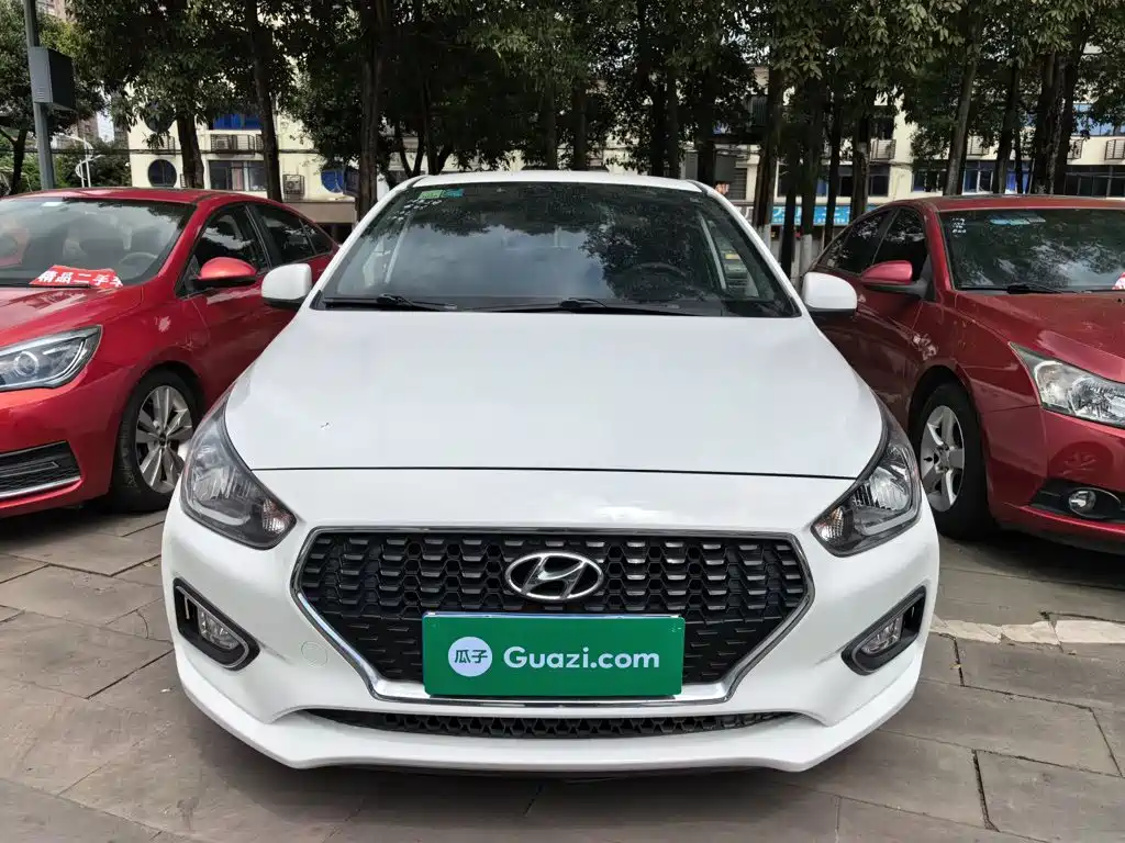 Hyundai Verna 2017 1.4L Manual Color Edition (China V)