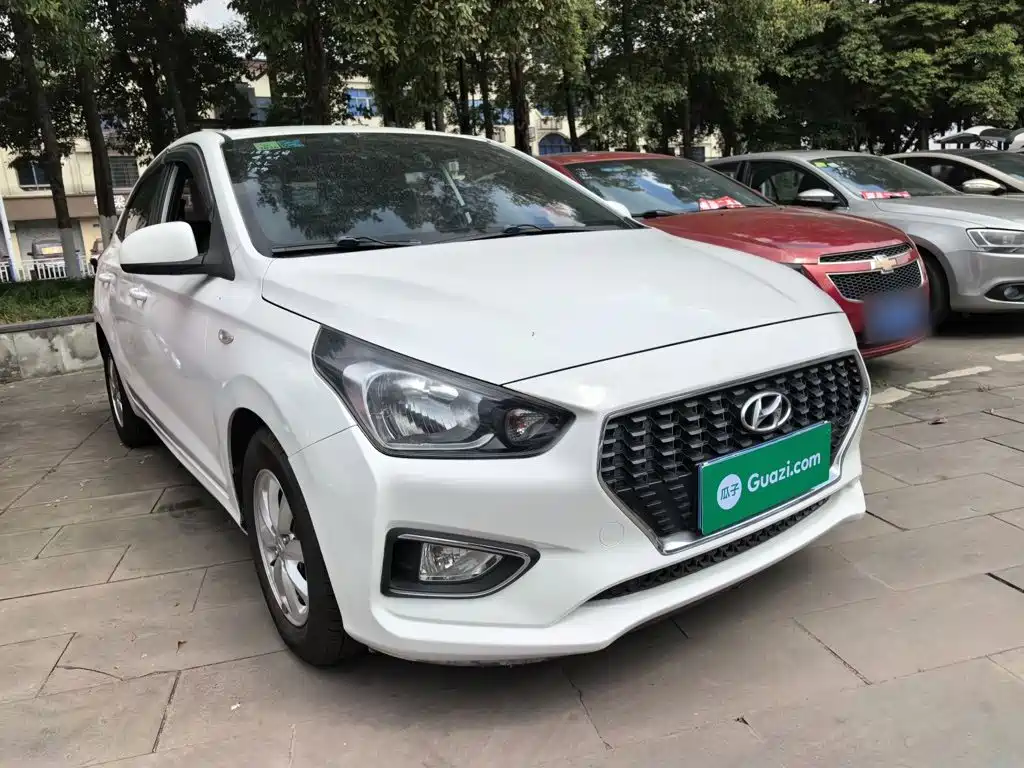 Hyundai Verna 2017 1.4L Manual Color Edition (China V)
