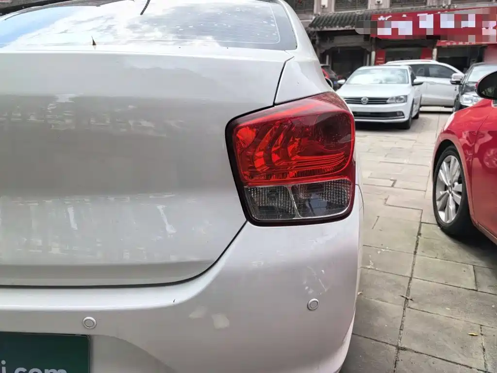 Hyundai Verna 2017 1.4L Manual Color Edition (China V)