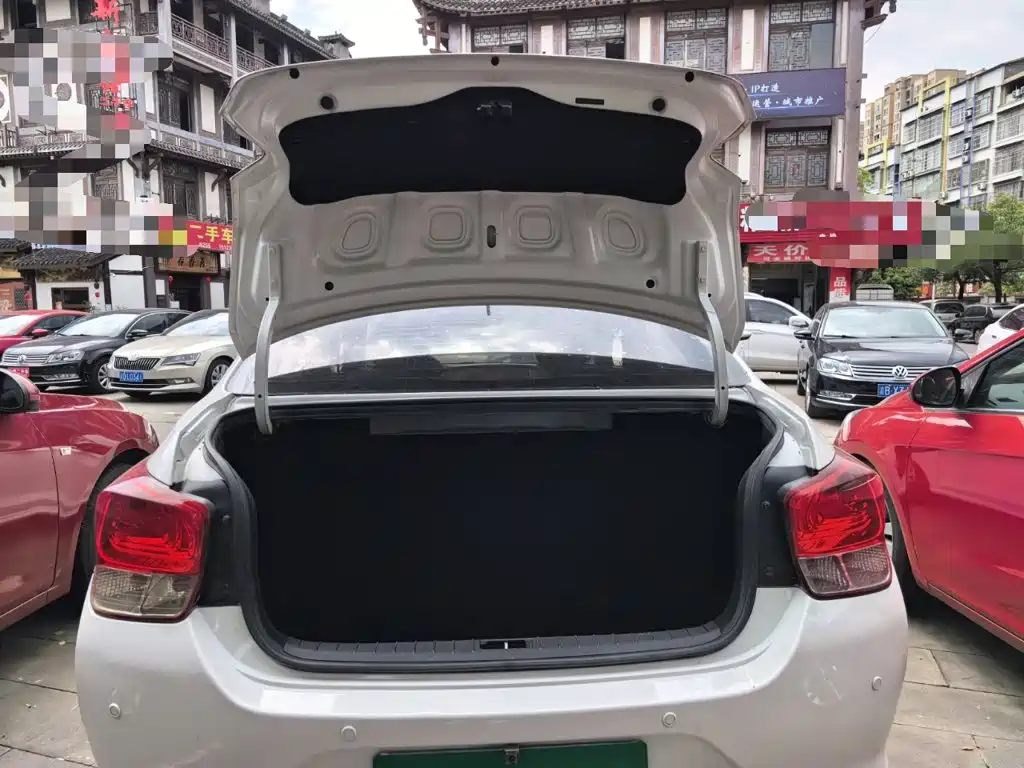 Hyundai Verna 2017 1.4L Manual Color Edition (China V)