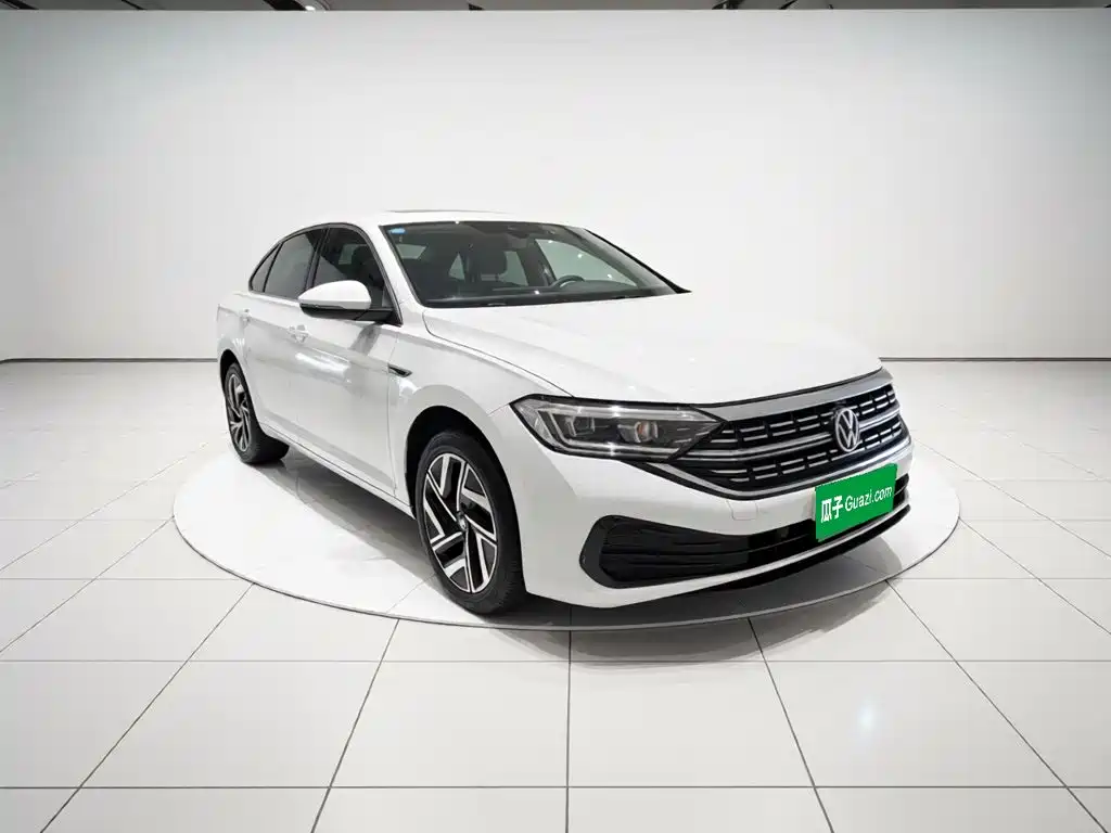 Volkswagen Sagitar 2023 Model Year 200TSI DSG Surpass Edition