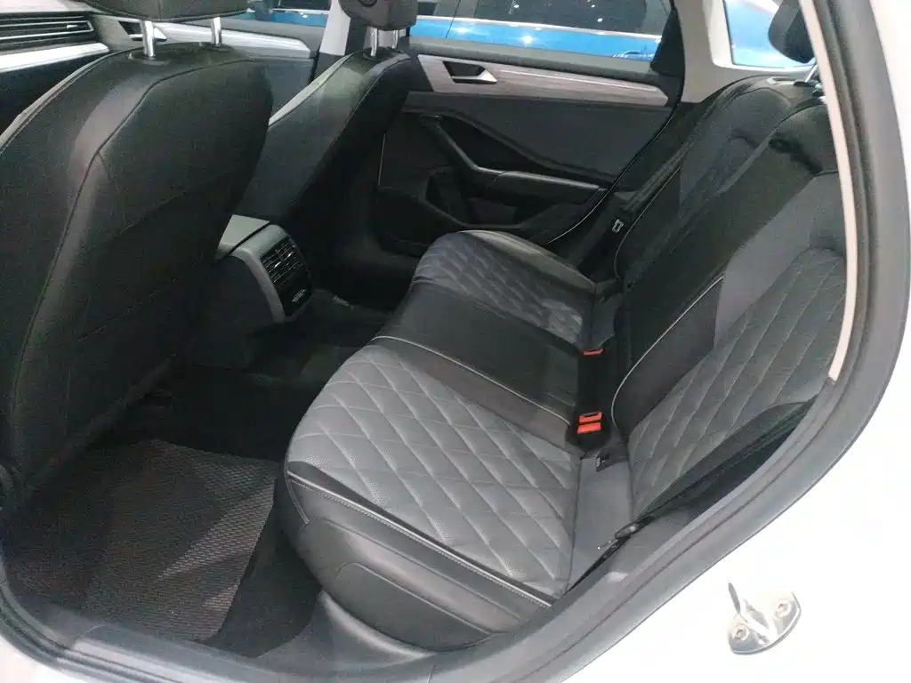 Volkswagen Sagitar 2023 Model Year 200TSI DSG Surpass Edition