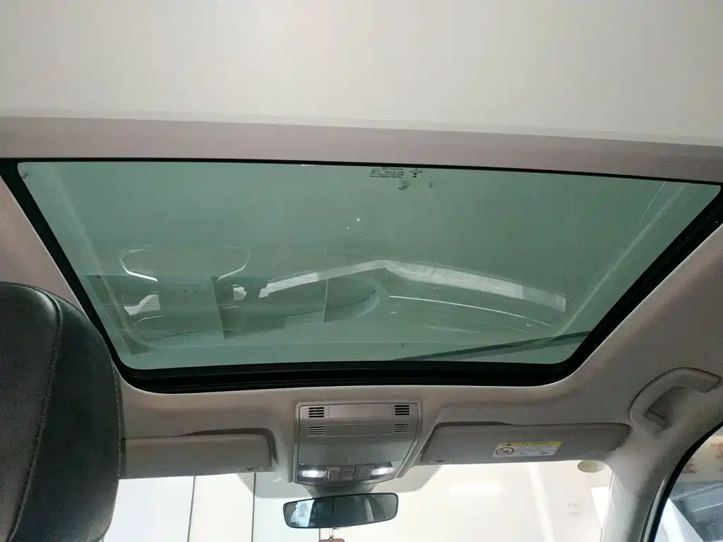 Volkswagen Sagitar 2023 Model Year 200TSI DSG Surpass Edition