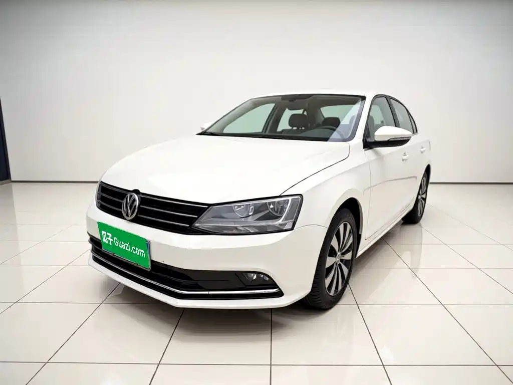 Volkswagen Sagitar 2018 1.6L Automatic Comfort