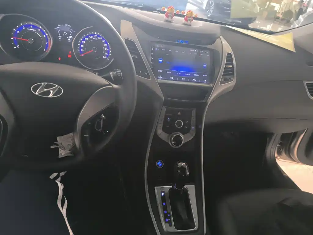 Hyundai Langdong 2016 1.6L Automatic Smart Edition