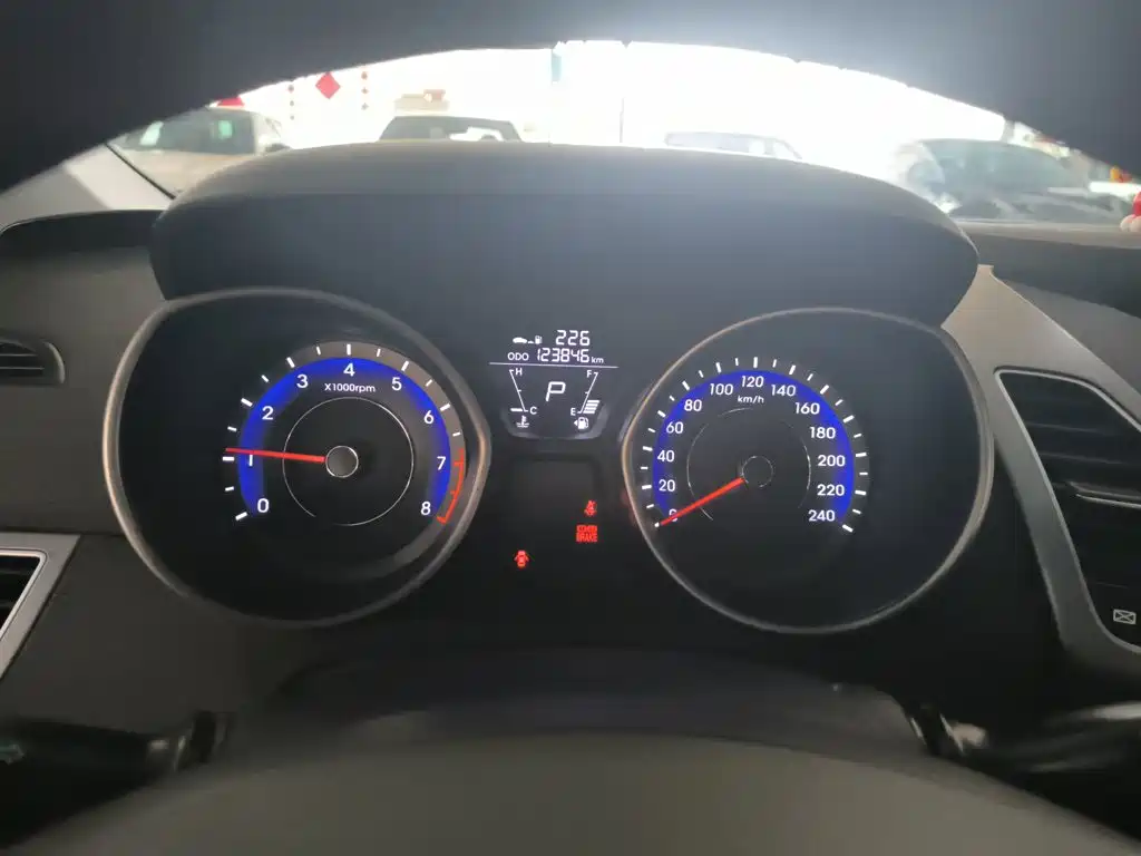 Hyundai Langdong 2016 1.6L Automatic Smart Edition