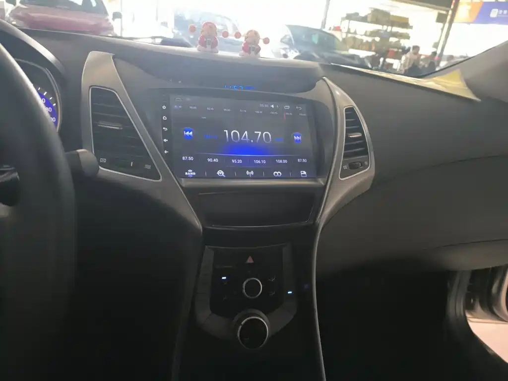 Hyundai Langdong 2016 1.6L Automatic Smart Edition