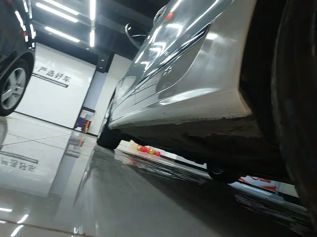 Volkswagen Sagitar 2015 1.6L Automatic Comfort