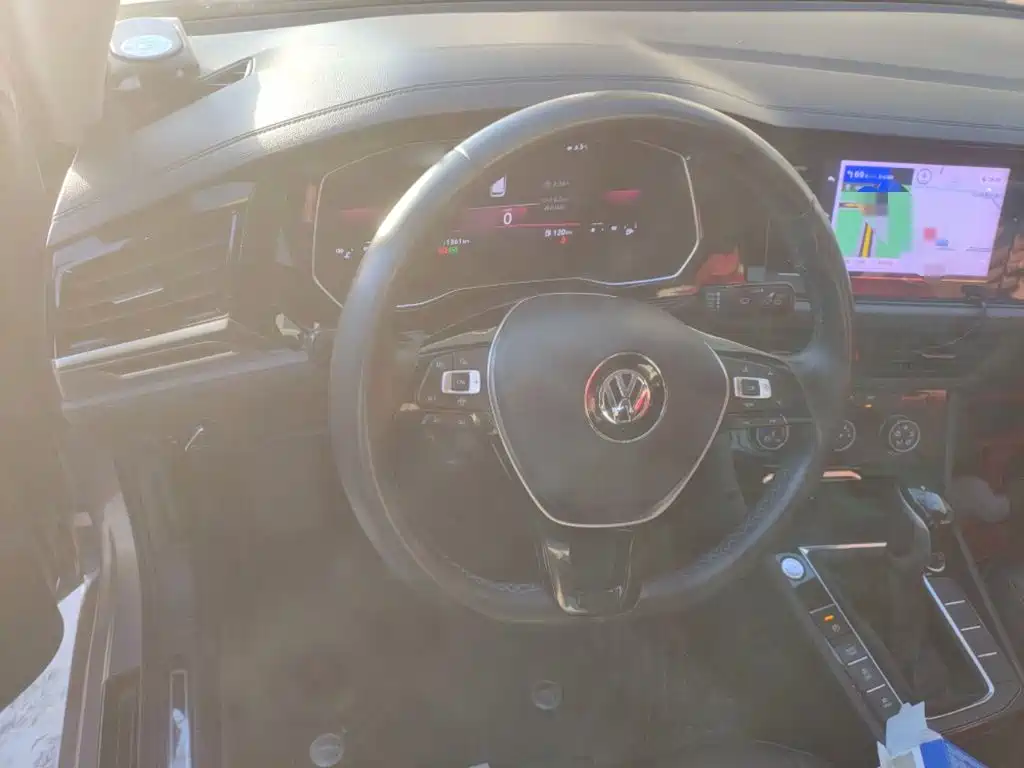 Volkswagen Sagitar 2021 280TSI DSG Surpassing Edition