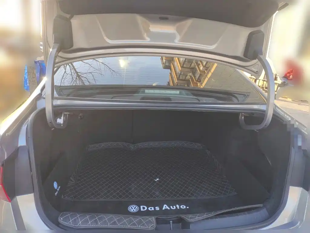 Volkswagen Sagitar 2021 280TSI DSG Surpassing Edition