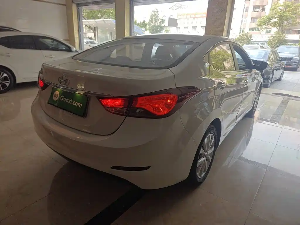 Hyundai Langdong 2016 1.6L Automatic Smart Edition