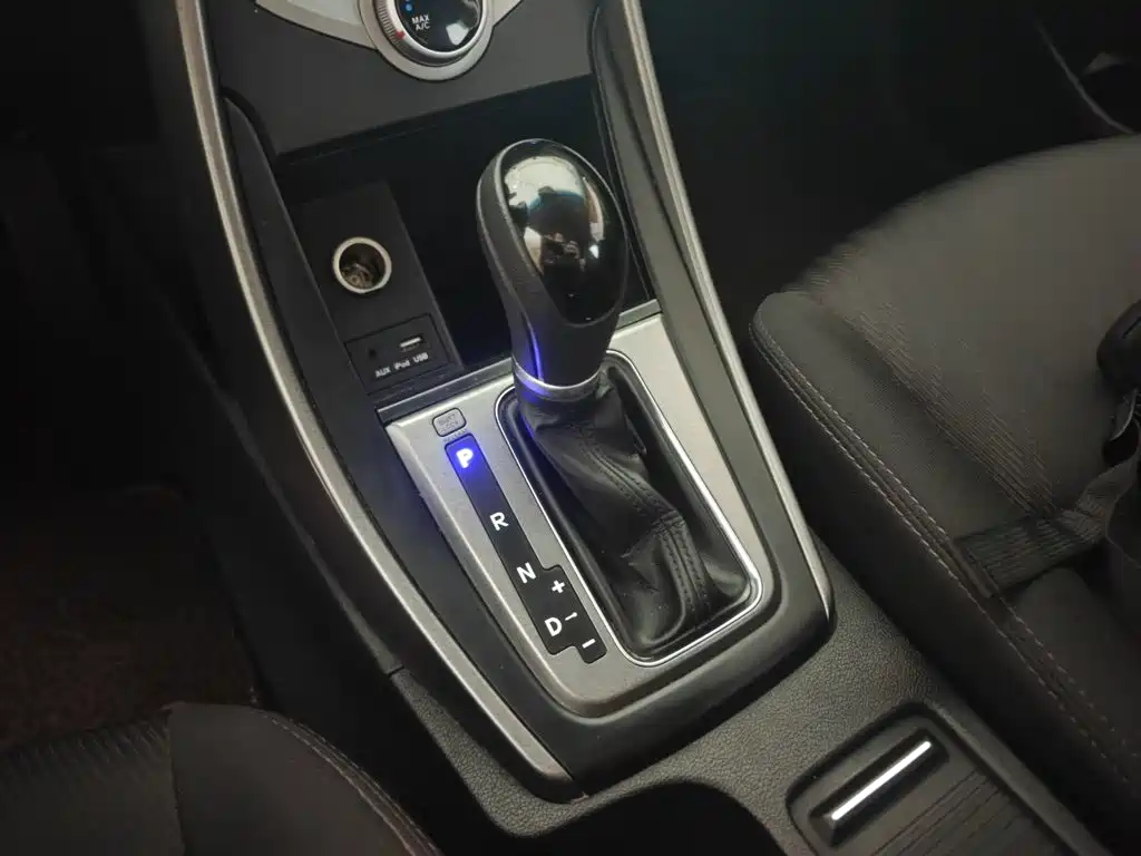 Hyundai Langdong 2016 1.6L Automatic Smart Edition