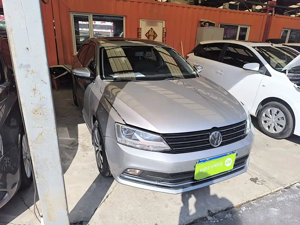 Volkswagen Sagitar 2017 1.6L Automatic Comfort