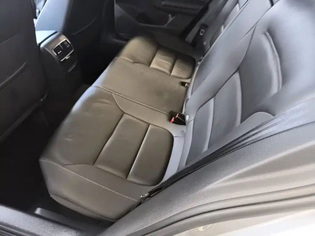 Volkswagen Sagitar 2017 1.6L Automatic Comfort