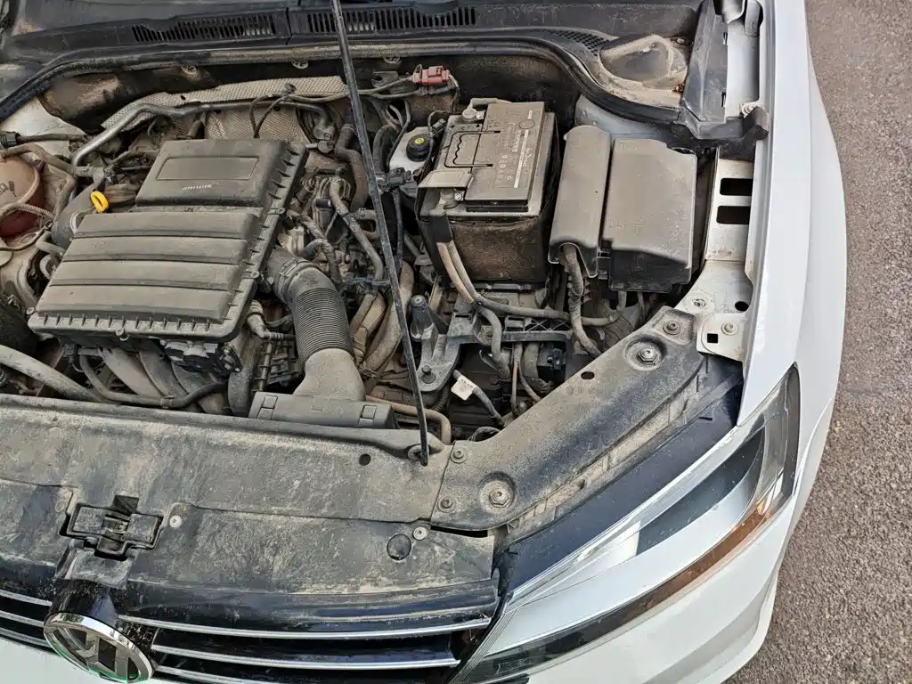 Volkswagen Sagitar 2018 1.6L Automatic Comfort