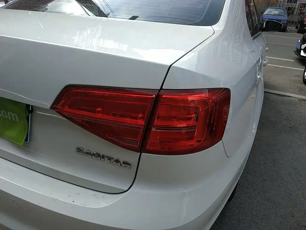 Volkswagen Sagitar 2018 1.6L Automatic Comfort