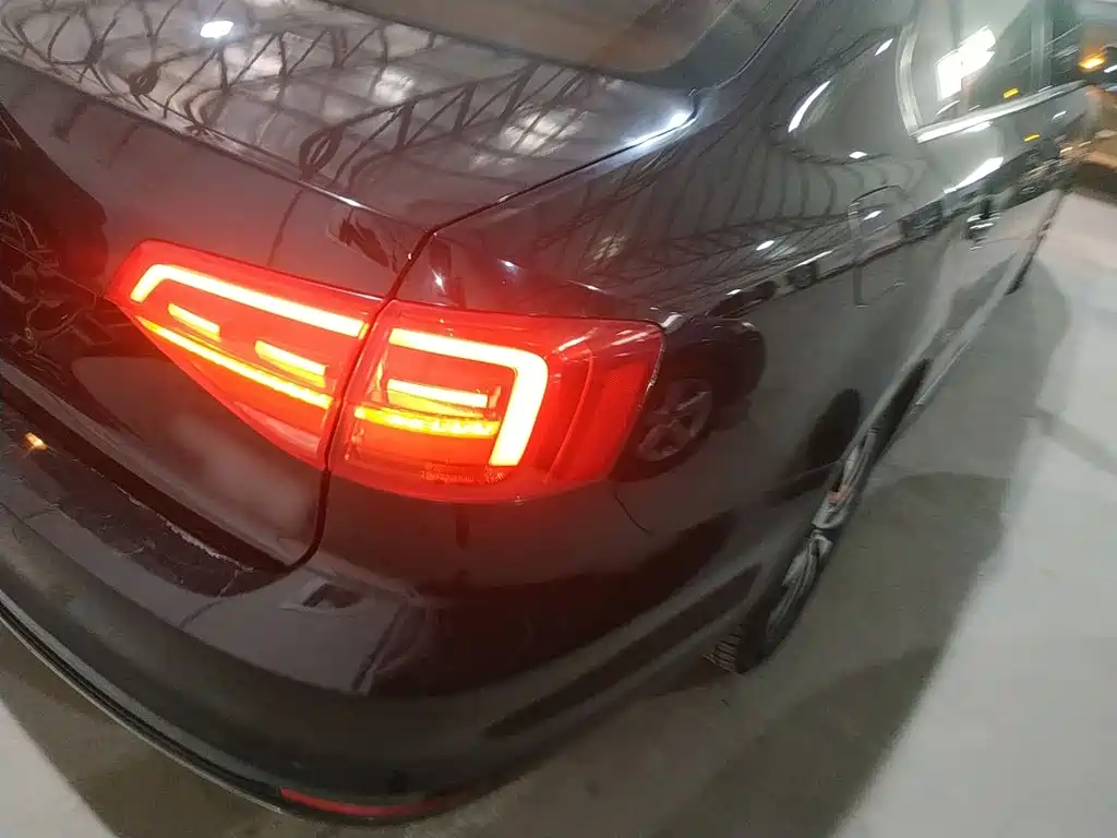 Volkswagen Sagitar 2018 280TSI DSG Comfort