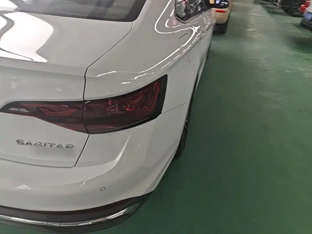 Volkswagen Sagitar 2024 200TSI DSG Flying Edition