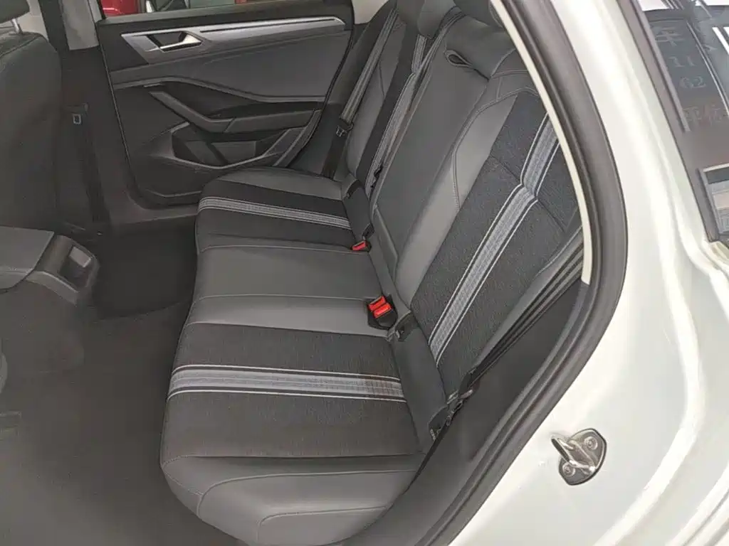 Volkswagen Sagitar 2024 200TSI DSG Flying Edition