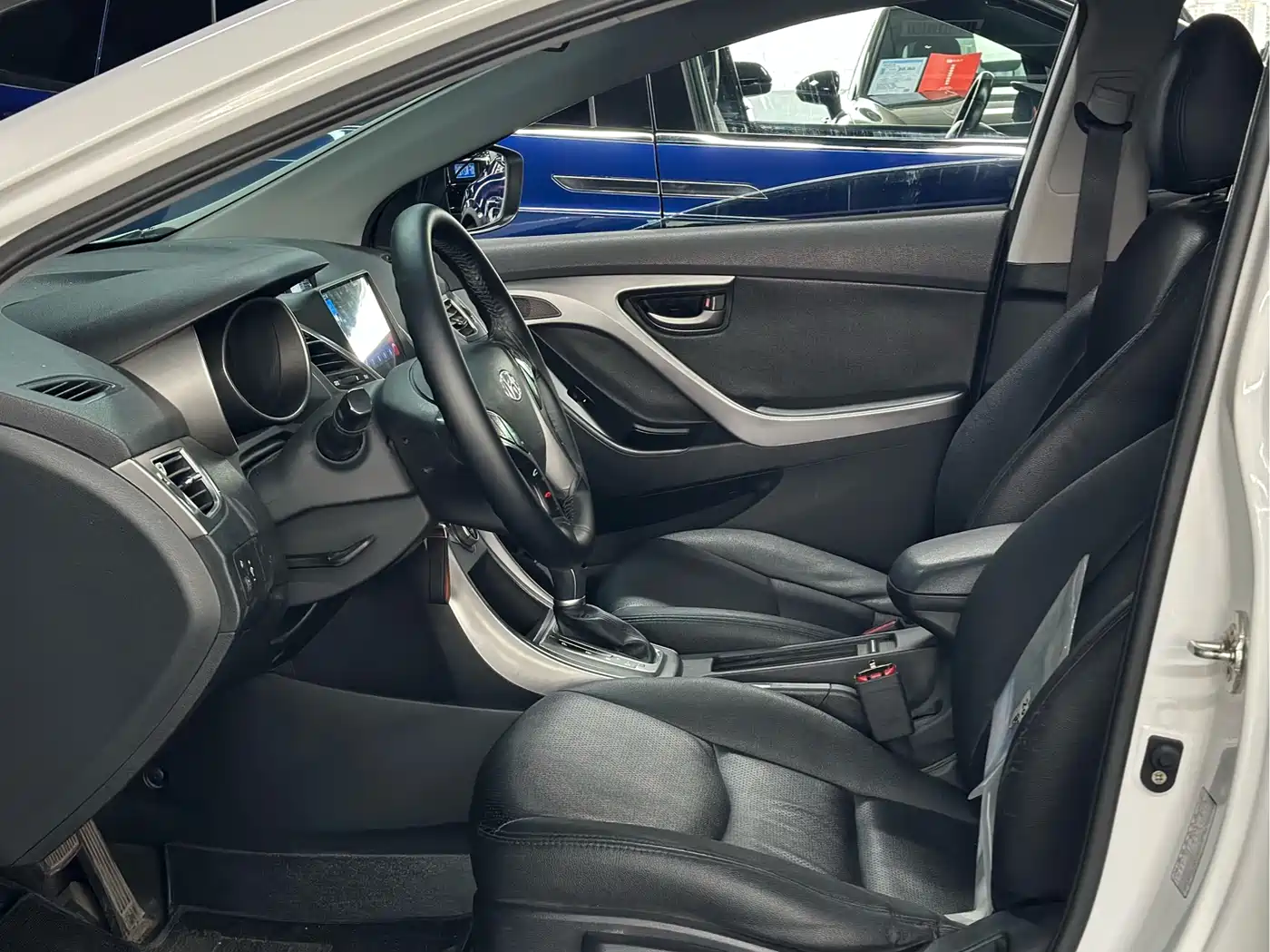Hyundai Langdong 2016 1.6L Automatic Smart Edition