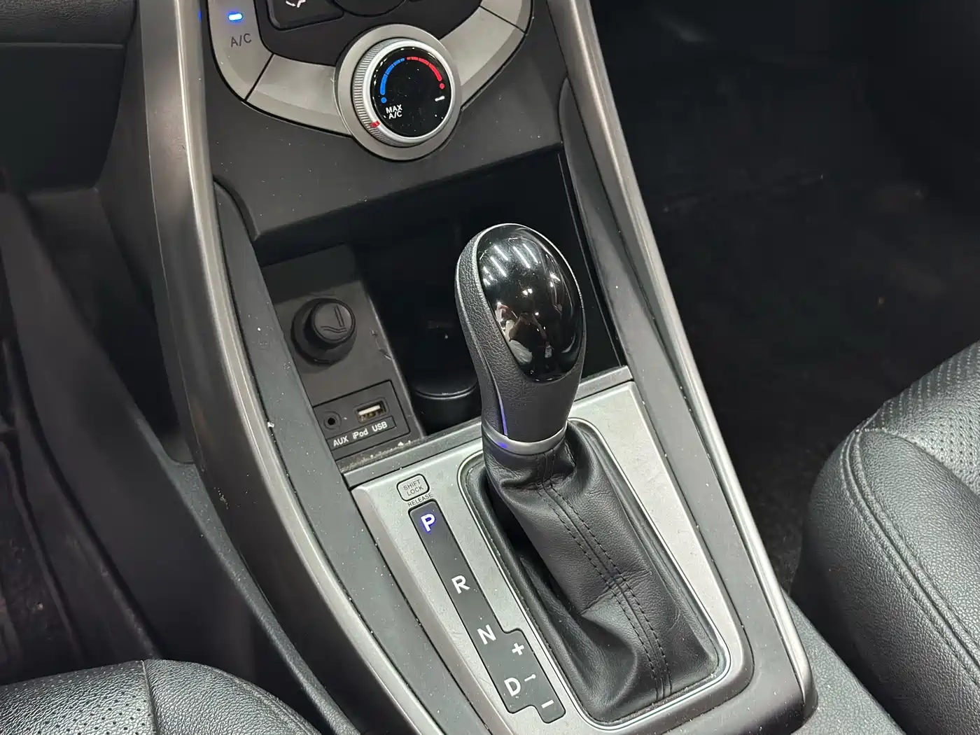 Hyundai Langdong 2016 1.6L Automatic Smart Edition