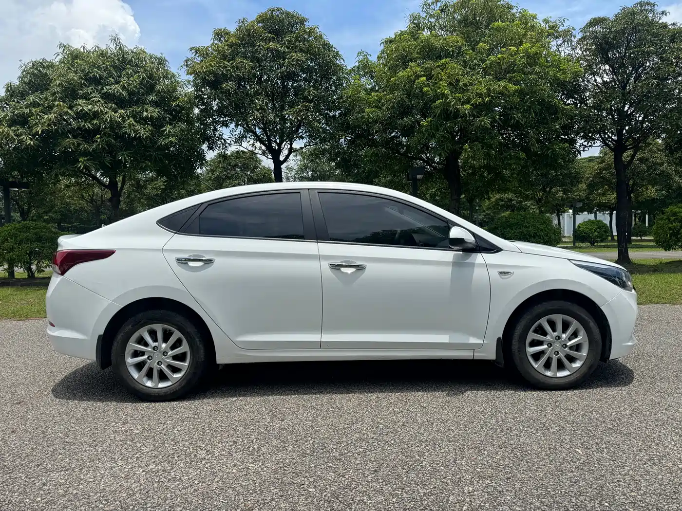 Hyundai Hyundai Verna 2016 1.4L Manual Cool Edition GLS