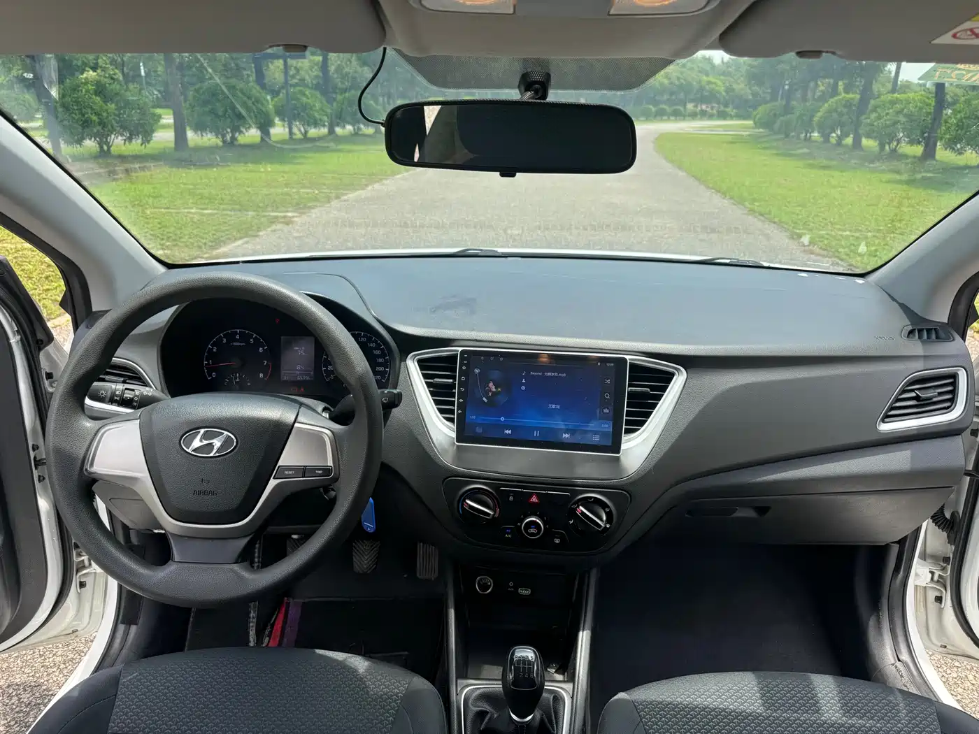 Hyundai Hyundai Verna 2016 1.4L Manual Cool Edition GLS
