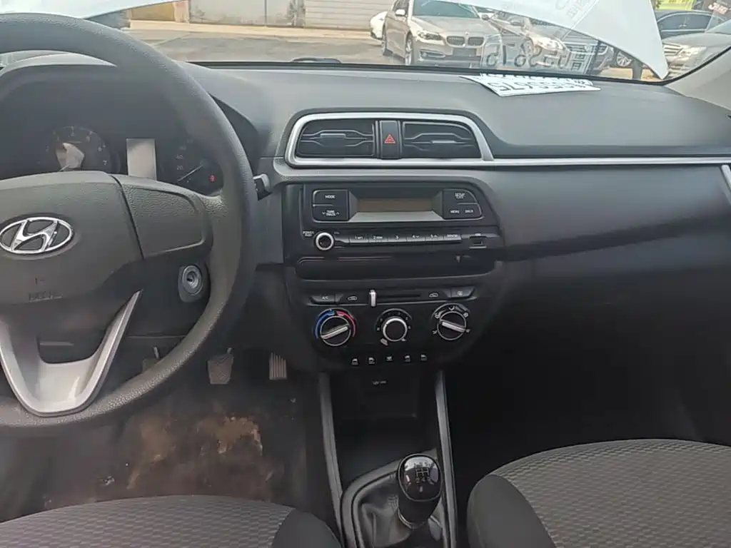 Hyundai Verna 2017 1.4L Manual Renewal China V