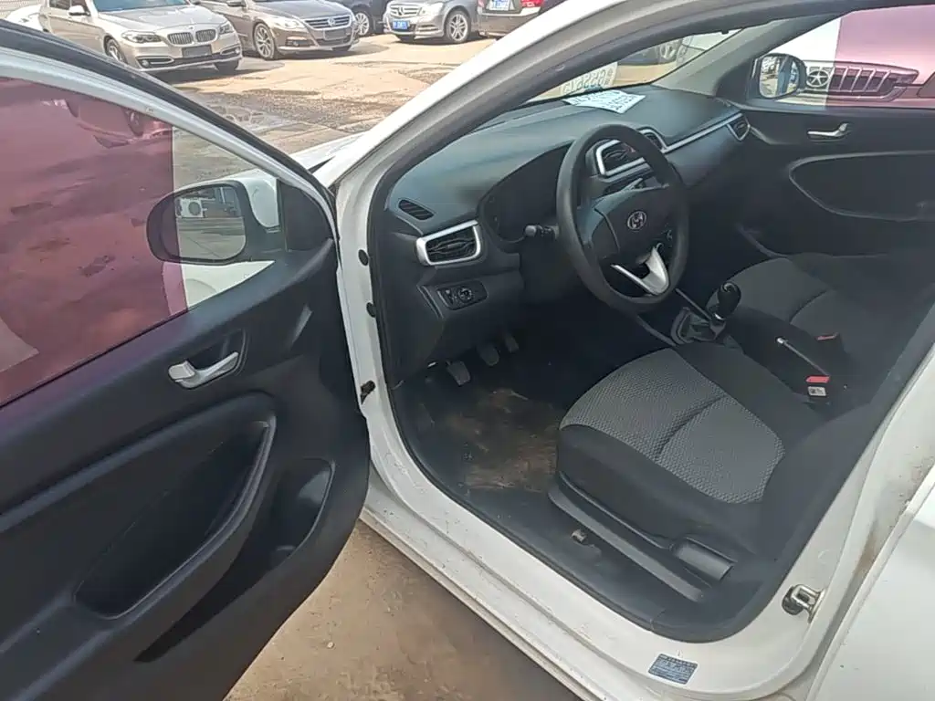 Hyundai Verna 2017 1.4L Manual Renewal China V