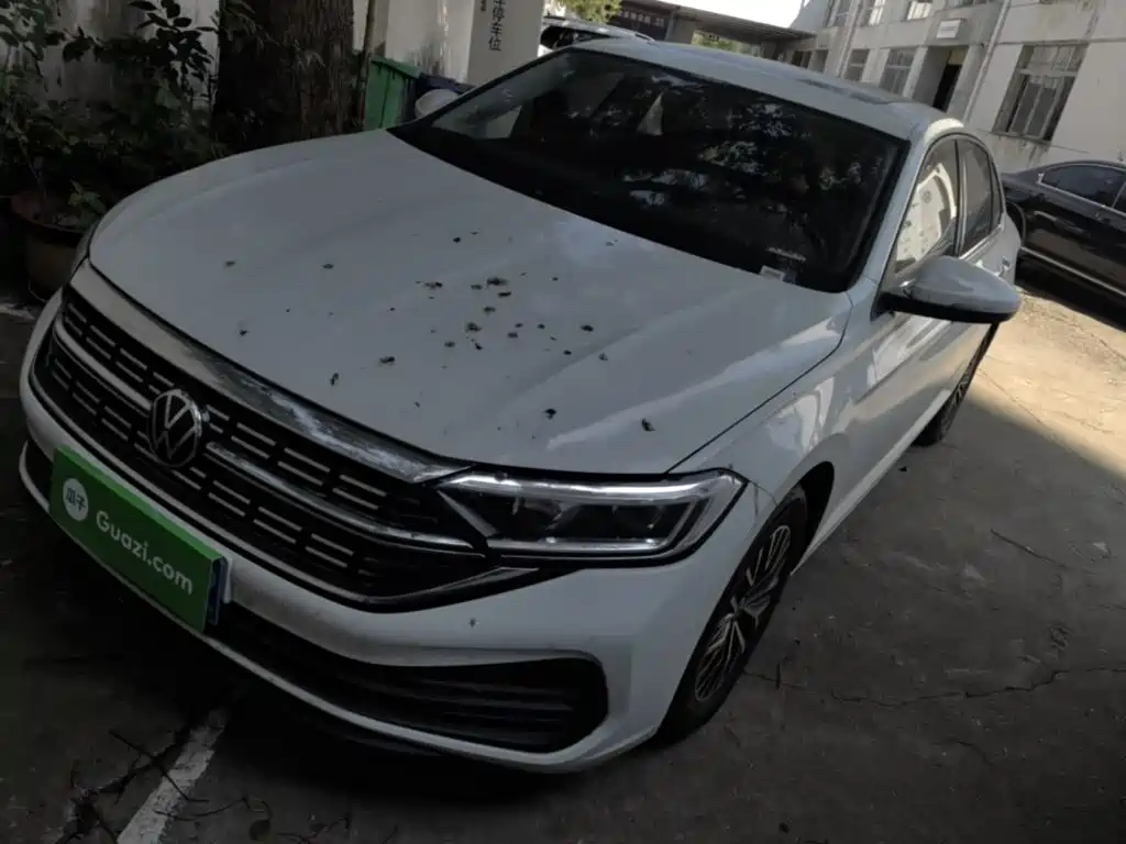 Volkswagen Sagitar 2025 Model Year Facelift 200TSI DSG Soaring Edition