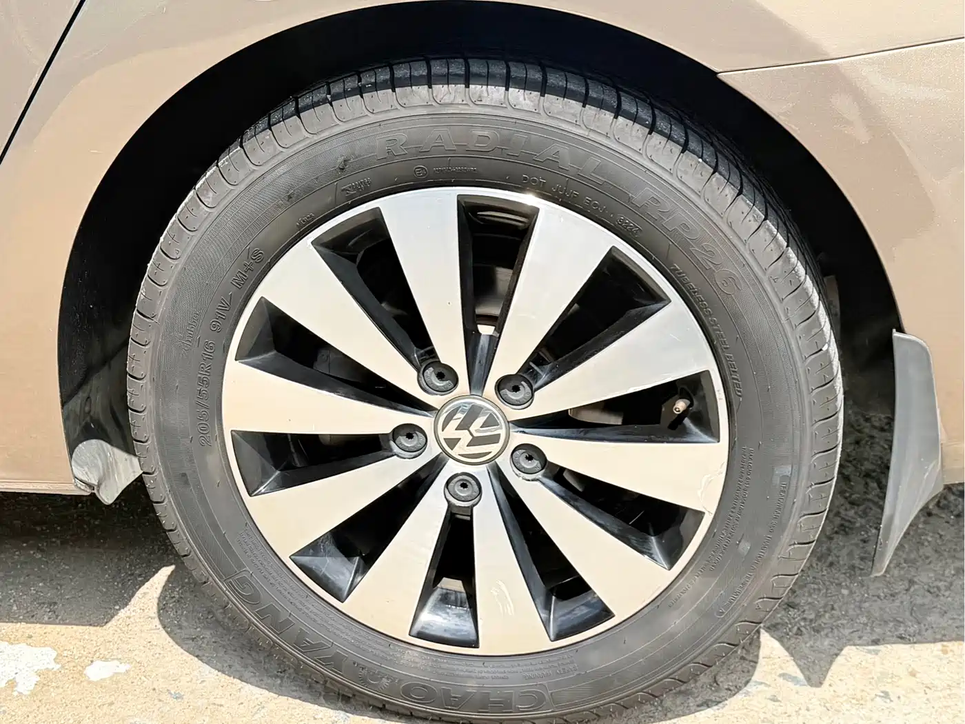 Volkswagen Sagitar 2017 1.6L Automatic Comfort