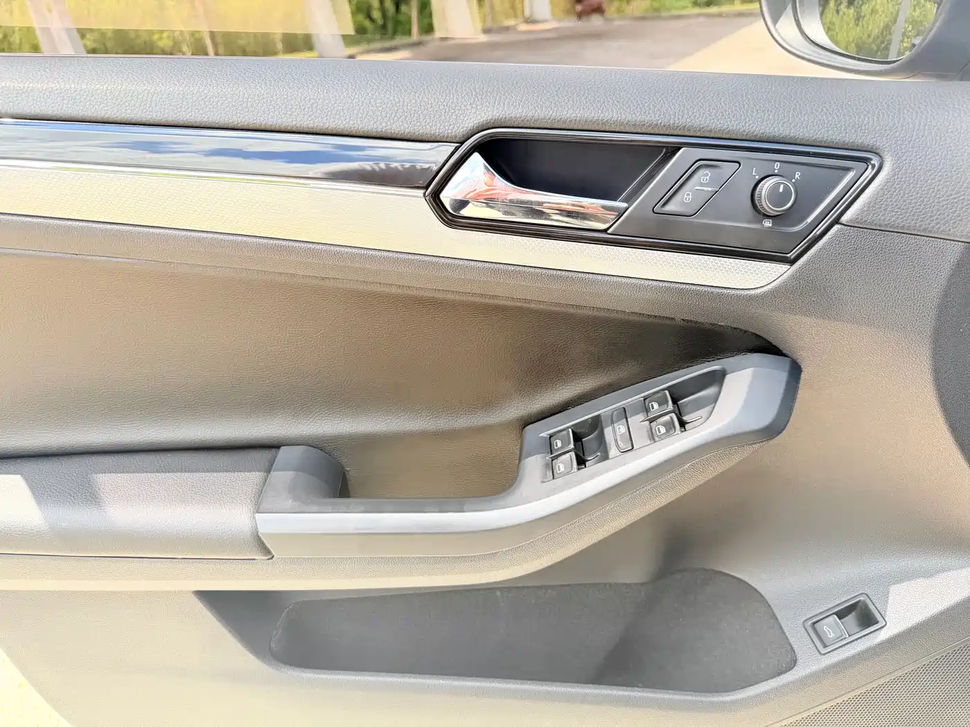 Volkswagen Sagitar 2017 1.6L Automatic Comfort