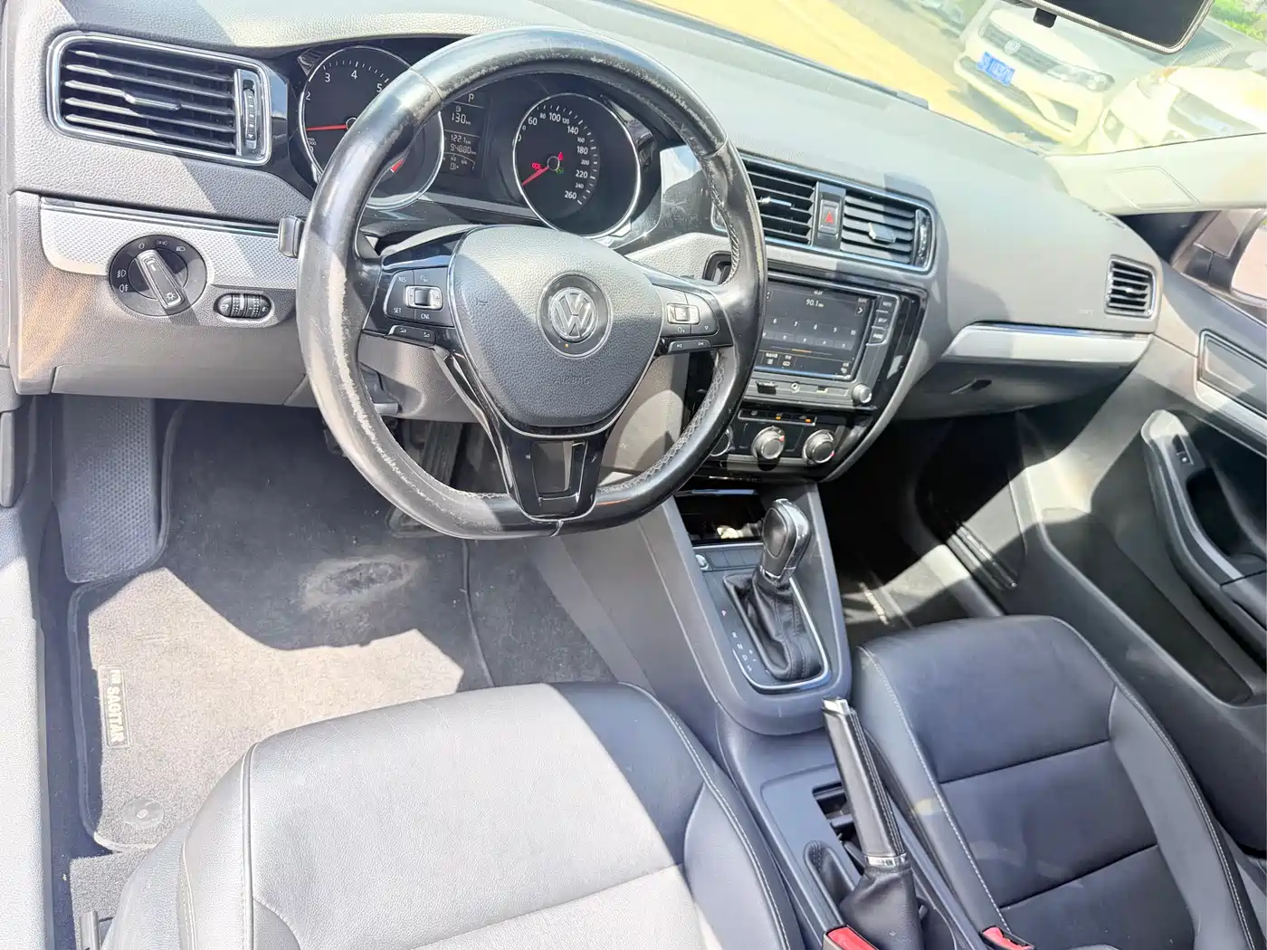 Volkswagen Sagitar 2017 1.6L Automatic Comfort