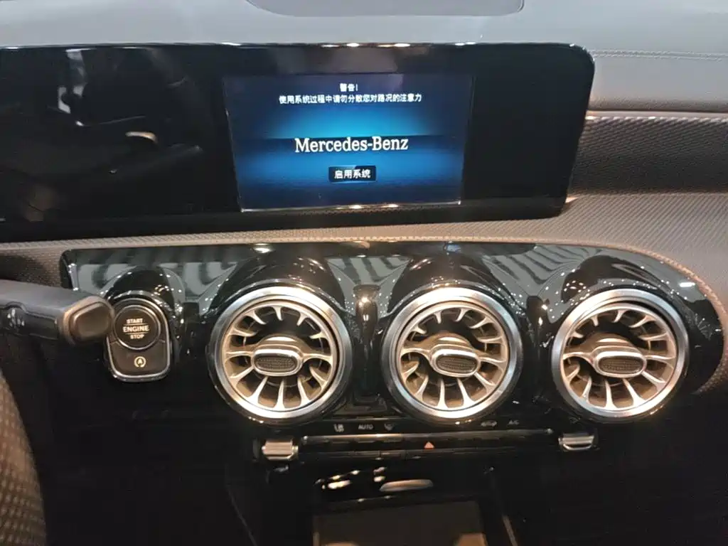 Mercedes-Benz Mercedes-Benz A-Class 2019 A 180 L Sport Sedan