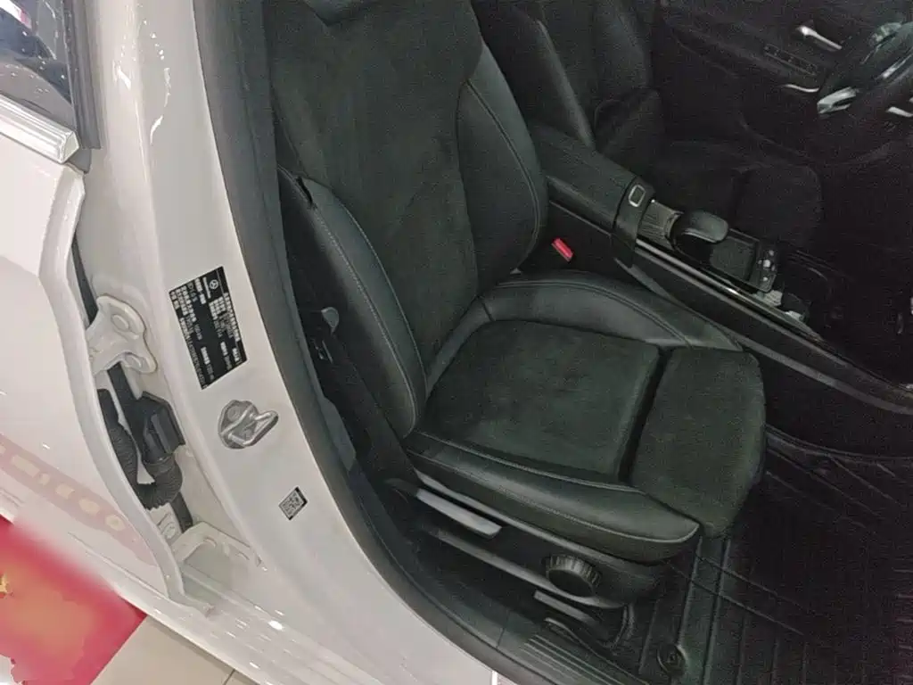 Mercedes-Benz Mercedes-Benz A-Class 2019 A 180 L Sport Sedan