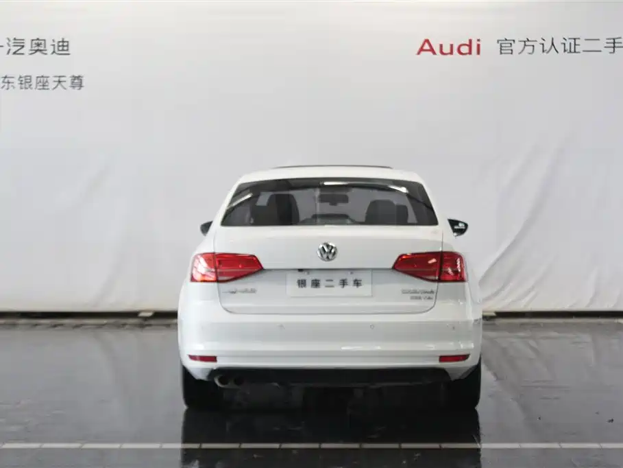 Volkswagen Sagitar 2015 230TSI Automatic Comfort
